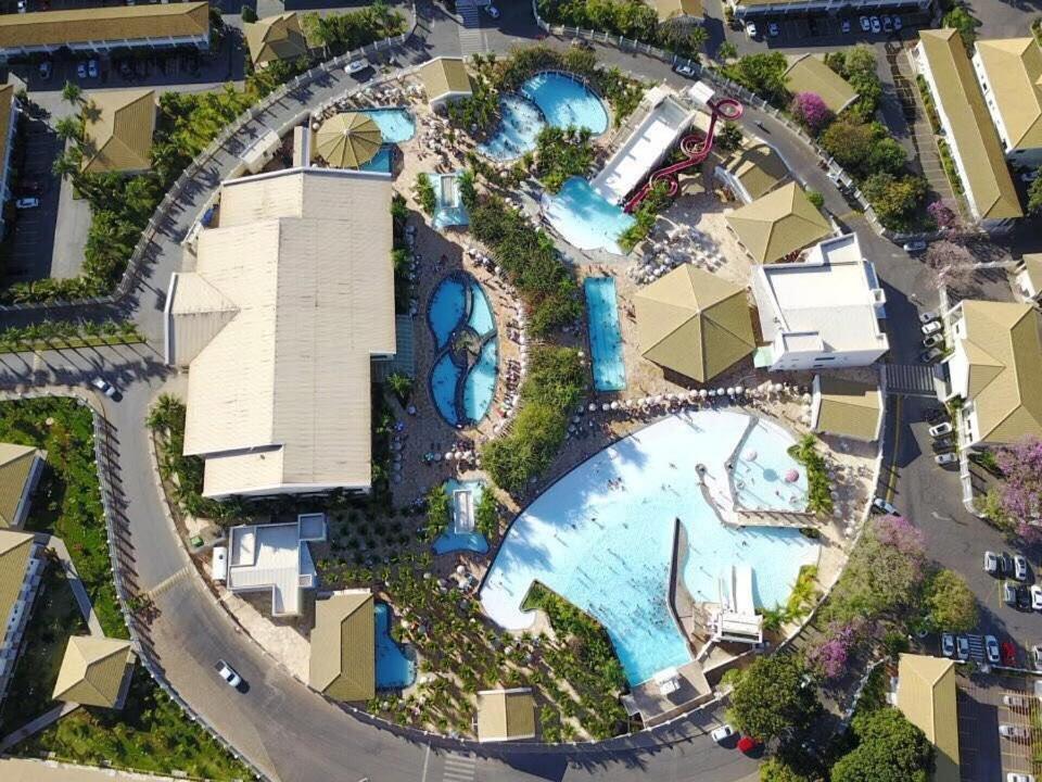 Villa L'ácqua diRoma VaciaTemporada Caldas Novas Exterior foto